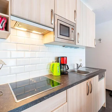 In With Ski-in Access Apartman *