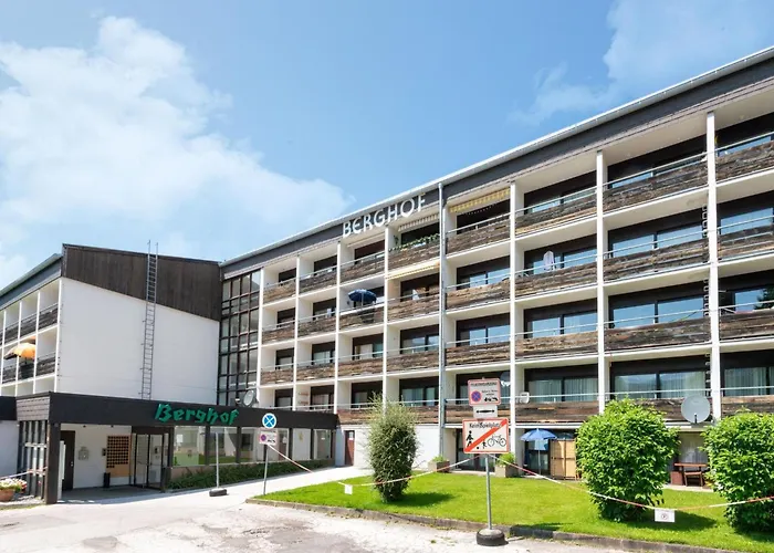 In With Ski-in Access