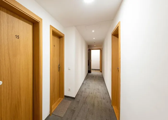 In With Ski-in Access *