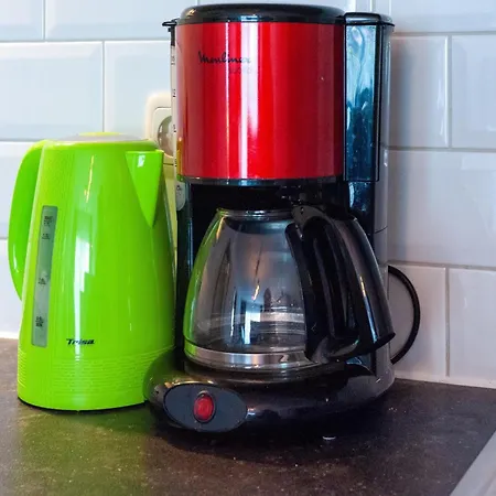 In With Ski-in Access אלמאו